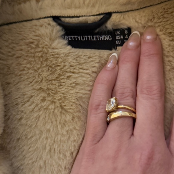 PrettyLittleThing Black and Cream Leather Jacket - Picture 3 of 4